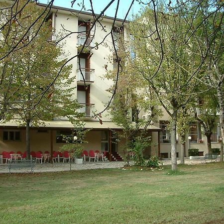 Hotel Rio Cesenatico Exterior photo